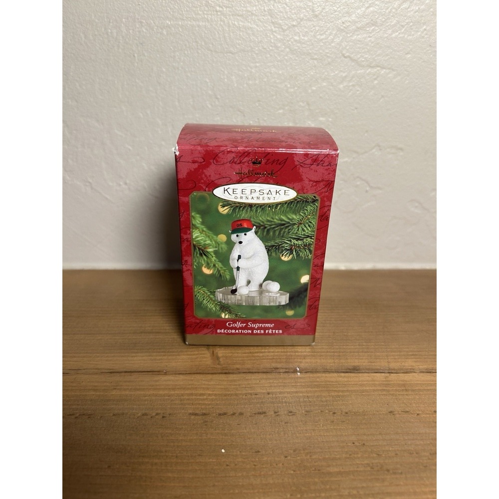 Vintage Hallmark 2000  "Golfer‎ Supreme" Ornament Polar Bear Golfer w Club Ball